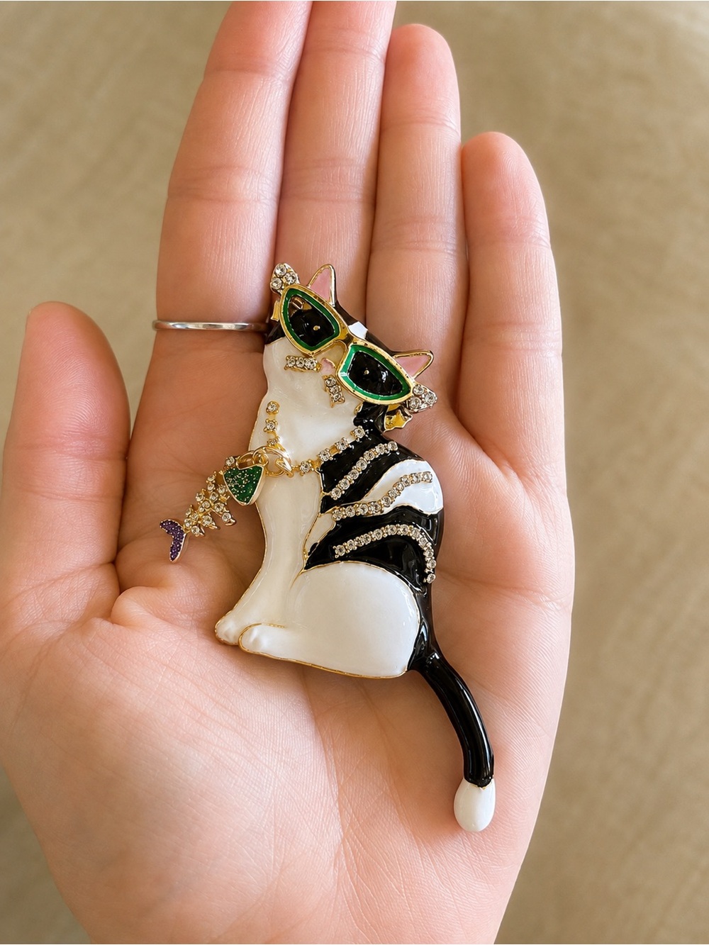 Huge Cool cat with bling fish bone dangle necklace brooch/ pendant
